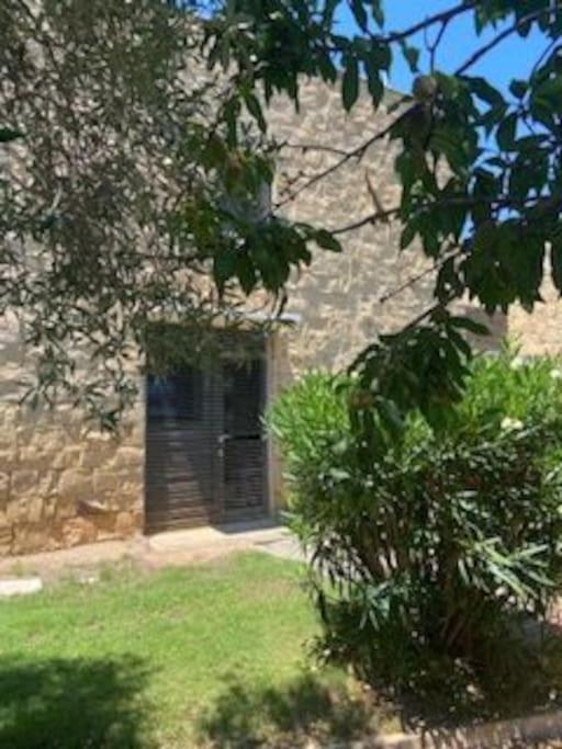 הוילה Masainas Casa Barbara Sardinia מראה חיצוני תמונה